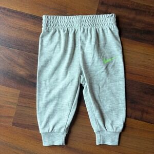 Nike Baby Toddler Joggers Gray Logo Sweatpants Size 6M‎